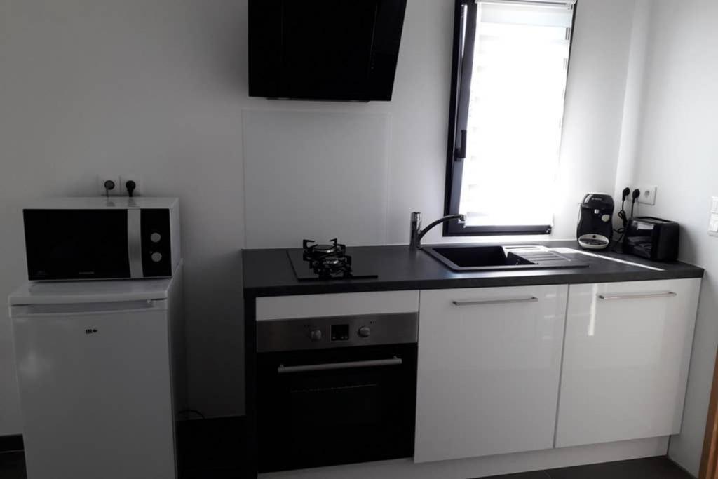 Logement Neuf De 40 M², Equipe Et Confortable Croix-Chapeau Екстериор снимка